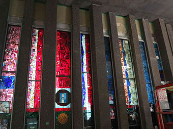 keith new commonwealth institue glass panels restoration by reyntiens glass studio 